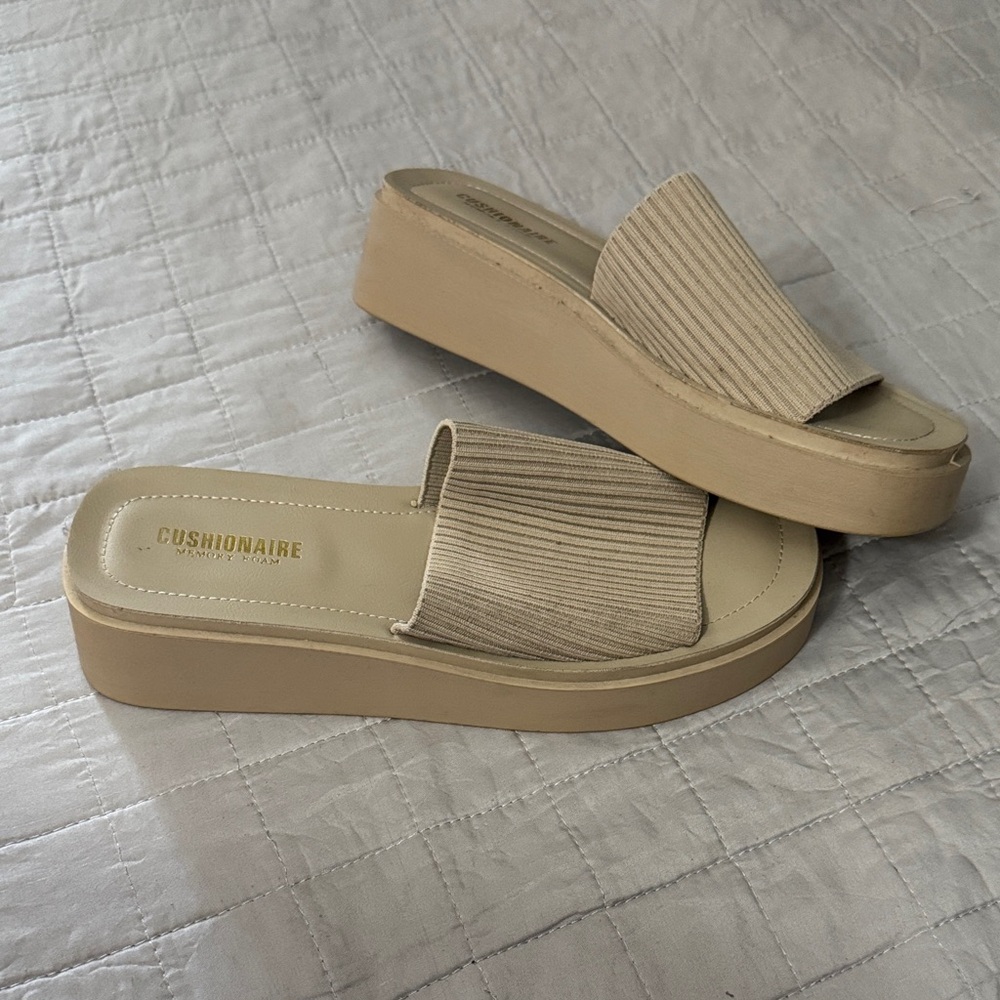 Cushionaire Women's Beige Platform Mules